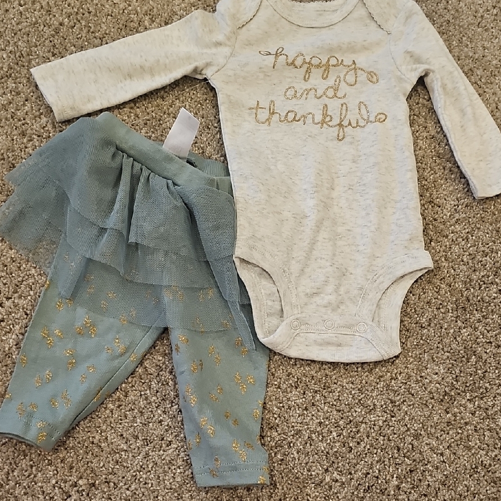 Thanksgiving and Christmas Outfits! NWT!